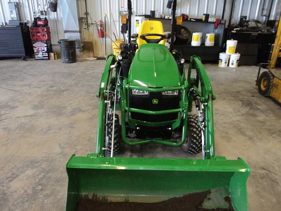 Image of John Deere 1025R equipment image 1