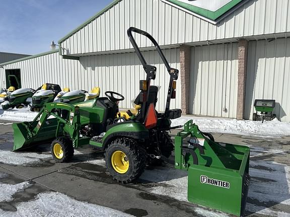 Image of John Deere 1025R equipment image 1