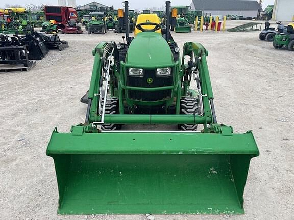 Image of John Deere 1025R equipment image 3