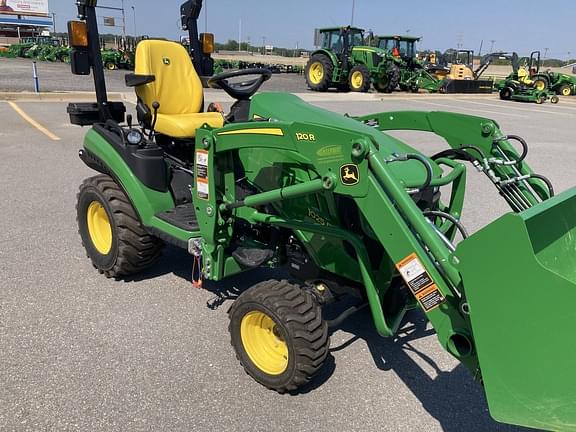 Thumbnail image John Deere 1025R 3