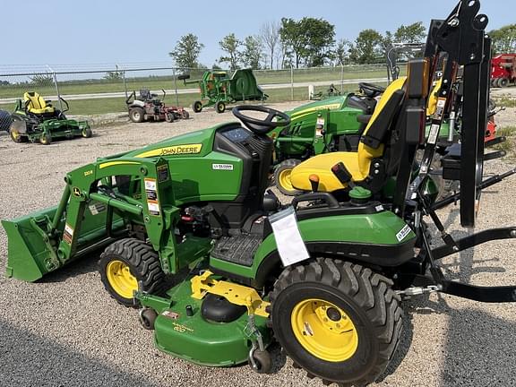 Image of John Deere 1025R equipment image 3