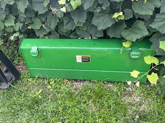 Image of John Deere 1025R equipment image 2