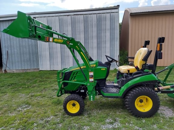 Main image John Deere 1025R