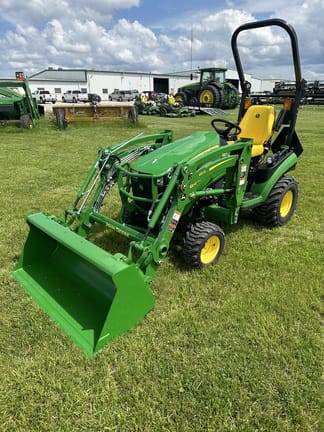 Main image John Deere 1025R
