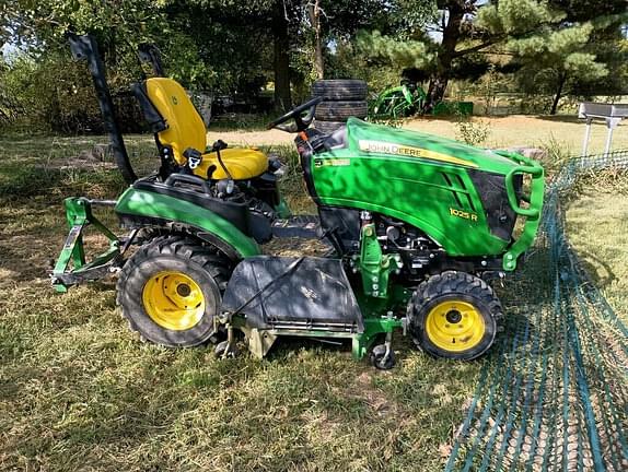 Image of John Deere 1025R Primary image