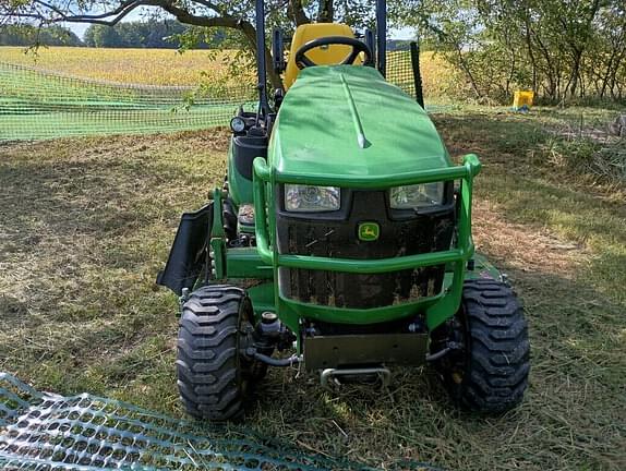 Image of John Deere 1025R equipment image 1