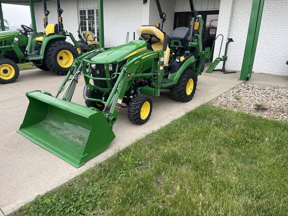 2022 John Deere 1025R Image