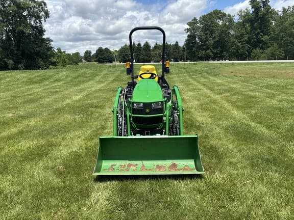 Image of John Deere 1025R equipment image 1