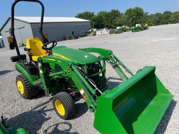 2022 John Deere 1025R Equipment Image0