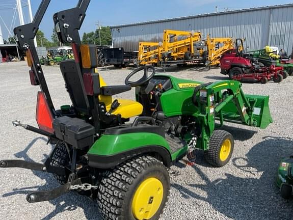 Image of John Deere 1025R equipment image 1