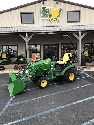 Image of John Deere 1025R equipment image 1