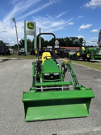 Image of John Deere 1025R equipment image 3