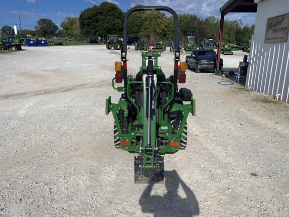 Image of John Deere 1025R equipment image 3