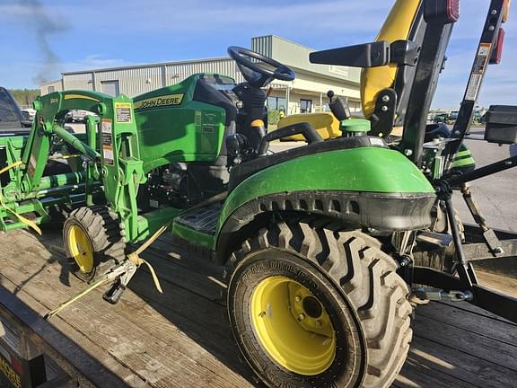 Image of John Deere 1025R equipment image 2