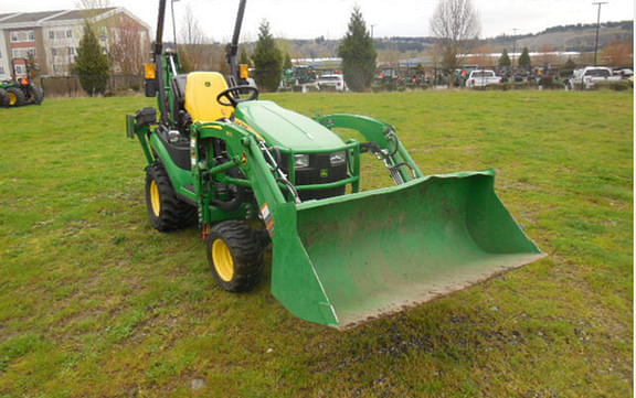 Image of John Deere 1025R equipment image 2