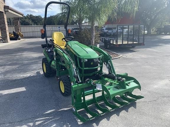 Image of John Deere 1025R equipment image 1