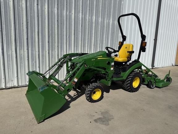 Image of John Deere 1025R equipment image 2