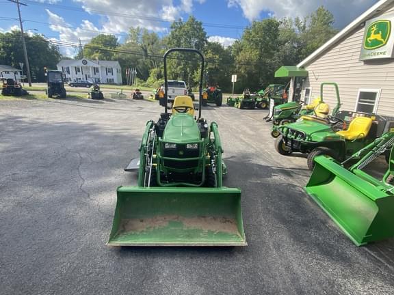Image of John Deere 1025R equipment image 4