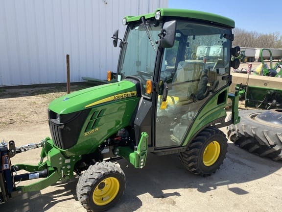 Main image John Deere 1025R