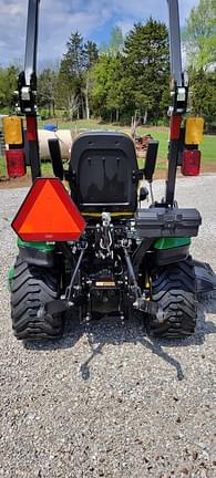 Image of John Deere 1025R equipment image 3