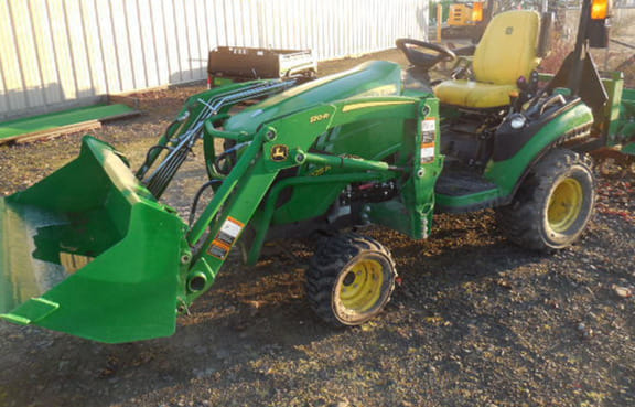 Main image John Deere 1025R