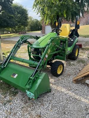 2022 John Deere 1025R Image