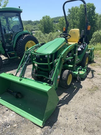 2022 John Deere 1025R Equipment Image0