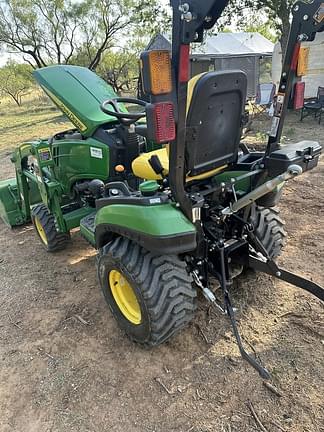 Image of John Deere 1025R equipment image 2