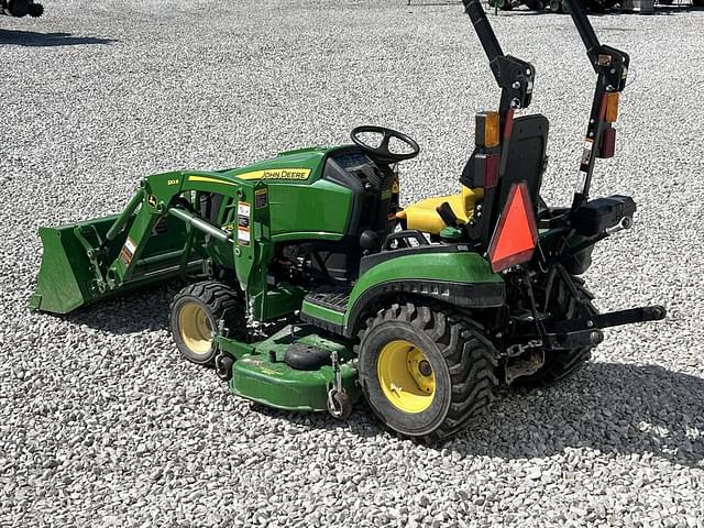 Image of John Deere 1025R equipment image 3