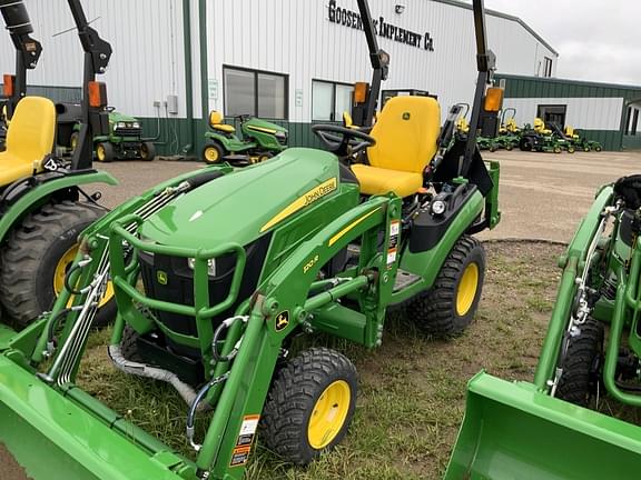 Image of John Deere 1025R equipment image 4