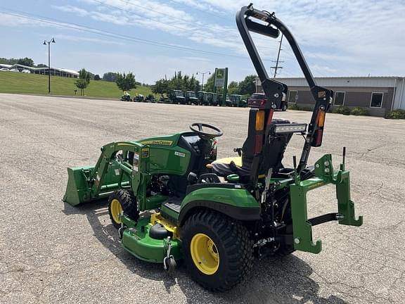 Image of John Deere 1025R equipment image 2