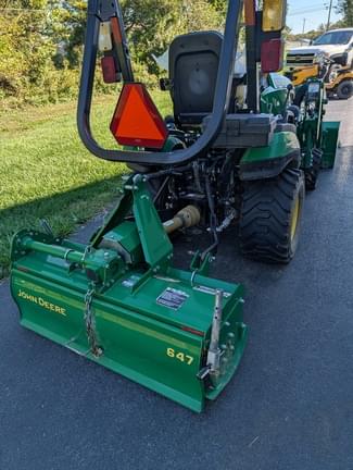Image of John Deere 1025R equipment image 1