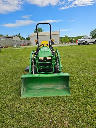 Image of John Deere 1025R equipment image 2