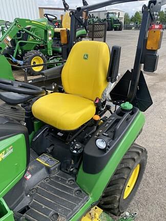 Image of John Deere 1025R equipment image 4