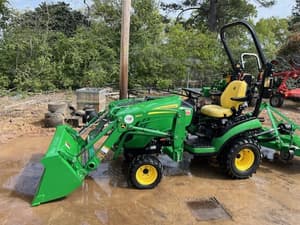 2022 John Deere 1025R Image