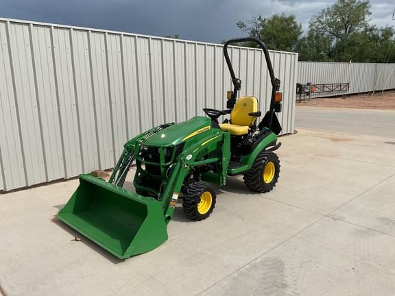 Image of John Deere 1025R equipment image 1