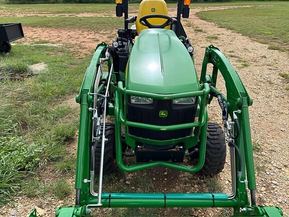 Image of John Deere 1025R equipment image 4