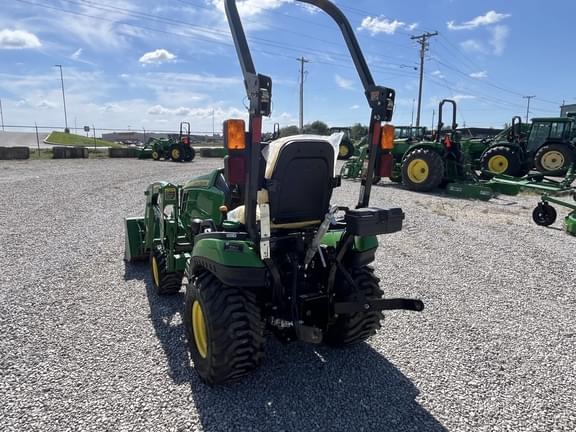 Image of John Deere 1025R equipment image 2