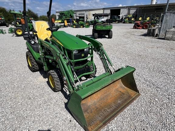 Image of John Deere 1025R equipment image 1