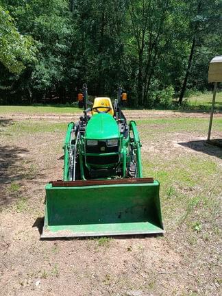 Image of John Deere 1025R equipment image 2