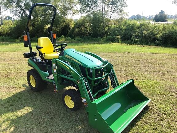 Image of John Deere 1025R equipment image 1