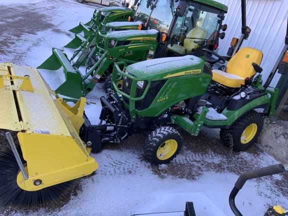 Main image John Deere 1025R