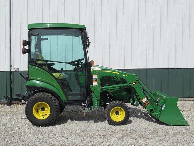 Image of John Deere 1025R equipment image 4