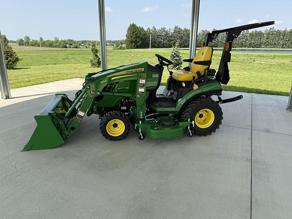 Image of John Deere 1025R equipment image 3