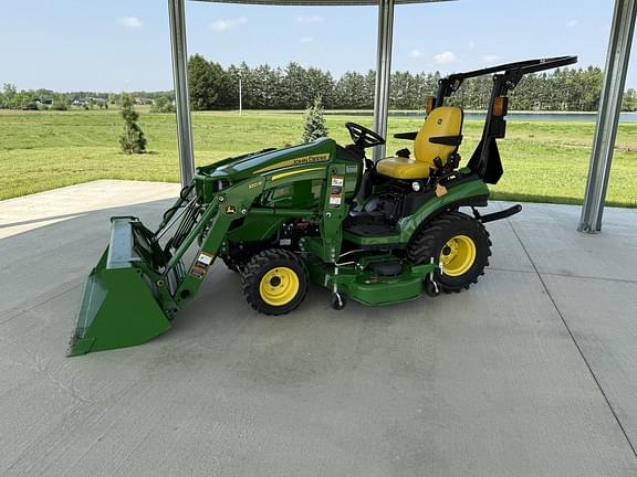 Image of John Deere 1025R equipment image 2