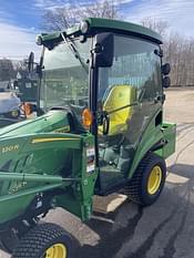 2022 John Deere 1025R Equipment Image0