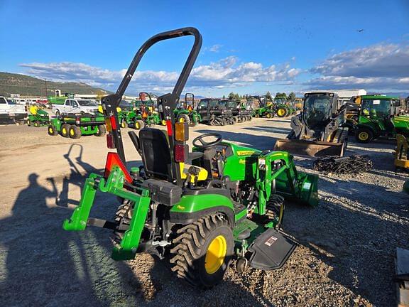 Image of John Deere 1025R equipment image 2