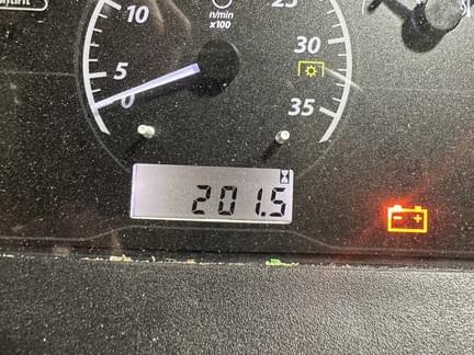 Image of John Deere 1025R equipment image 3