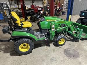 2022 John Deere 1025R Image