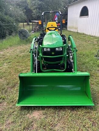 Image of John Deere 1025R equipment image 2